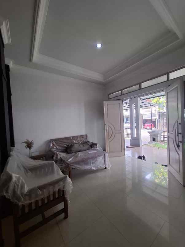 dijual rumah citra grand cibubur bekasi