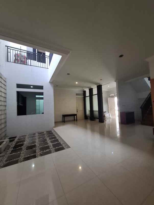 dijual rumah citra grand cibubur bekasi