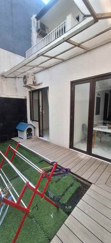 dijual rumah cluster blossomville the