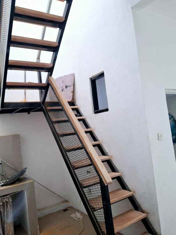 dijual rumah cluster calistha city