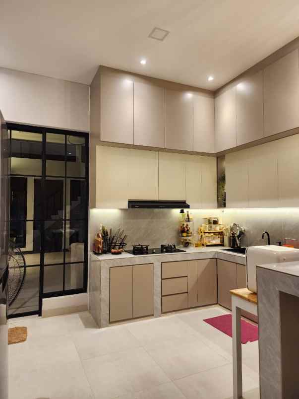 dijual rumah cluster ifolia kota