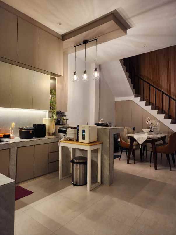 dijual rumah cluster ifolia kota