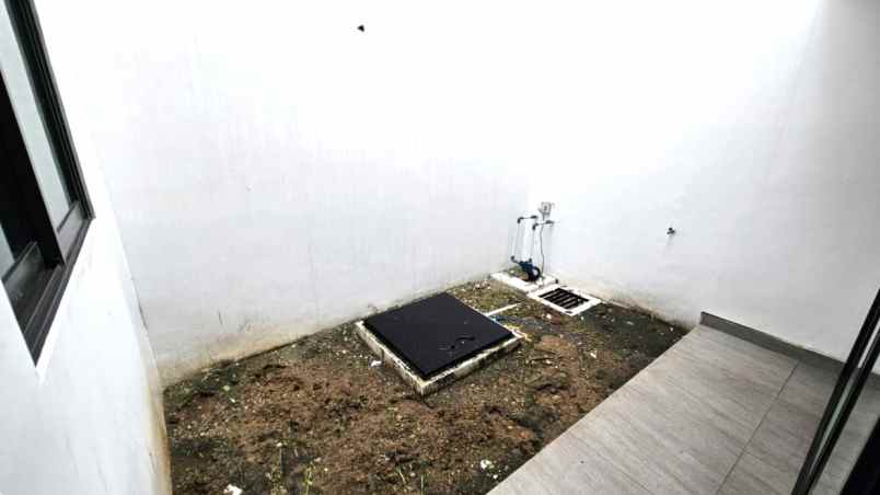 dijual rumah cluster maison de wisteria