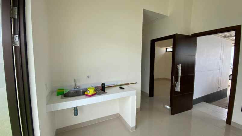 dijual rumah cluster padmagriya