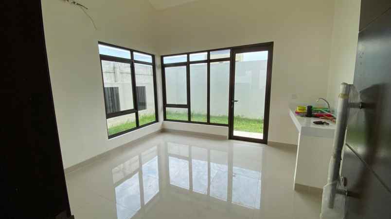 dijual rumah cluster padmagriya