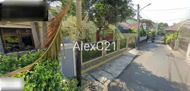 dijual rumah condet