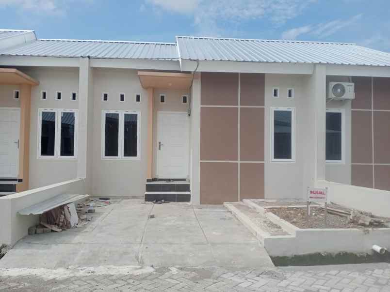 dijual rumah dalam perumahan sekitar moncongloe maros