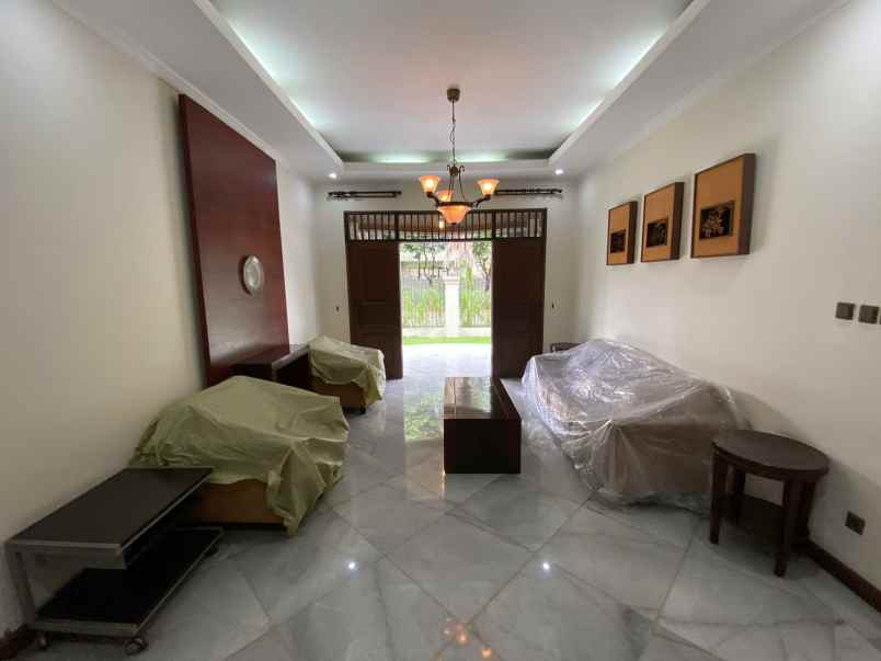 dijual rumah delman utama