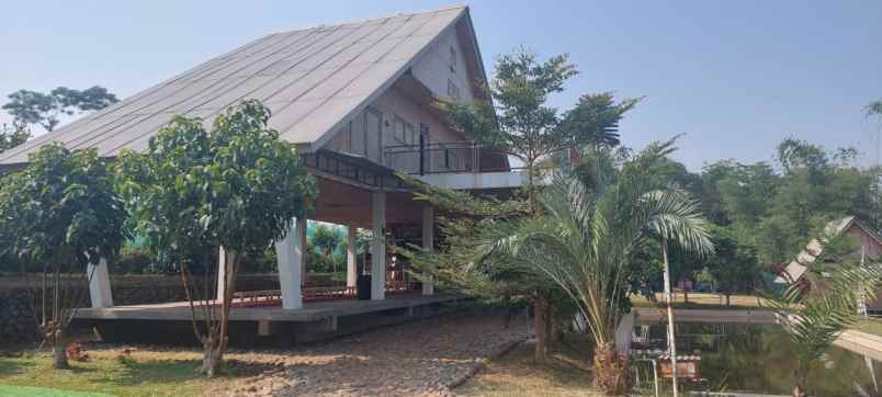 dijual rumah desa margahurip