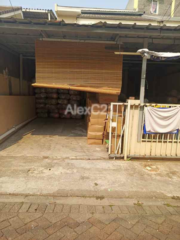 dijual rumah di duta garden jurumudi benda tangerang