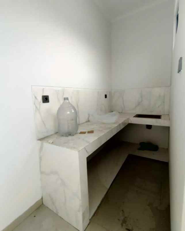 dijual rumah di grand ciheulang residence