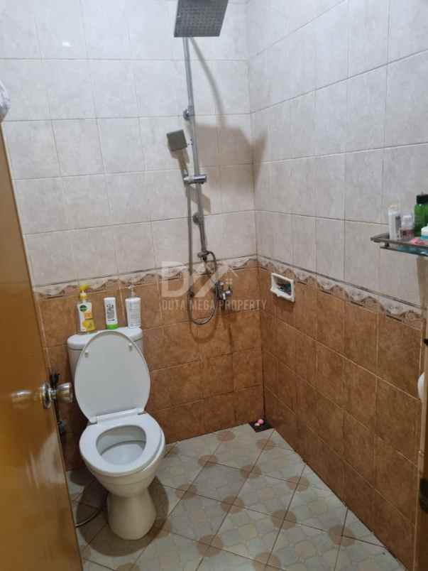 dijual rumah di gria jakarta pamulang