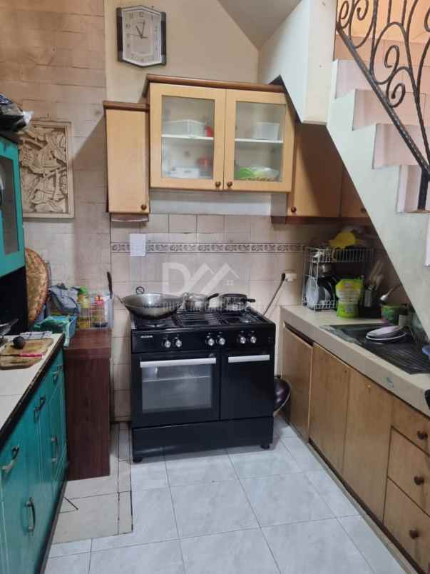 dijual rumah di gria jakarta pamulang