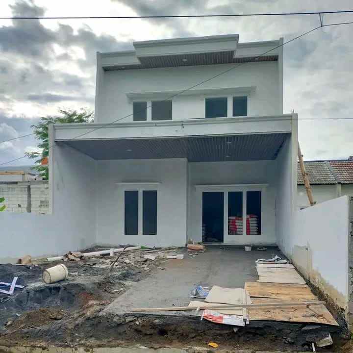 dijual rumah di klipang raya semarang