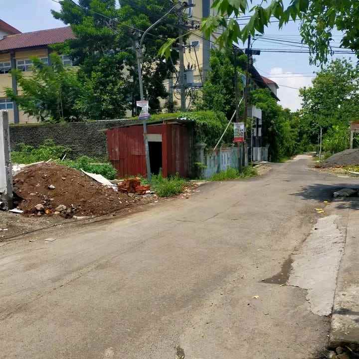 dijual rumah di klipang raya semarang