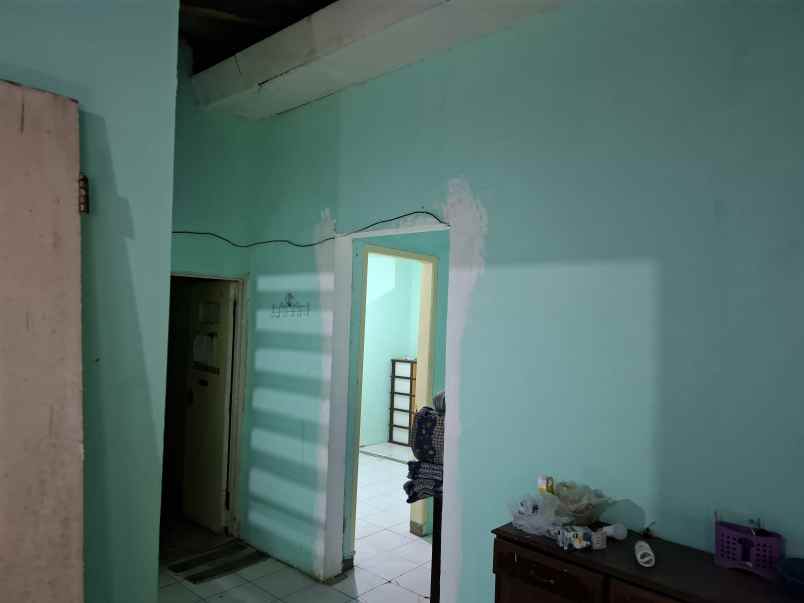 dijual rumah di perum puri bunga nirwana jember