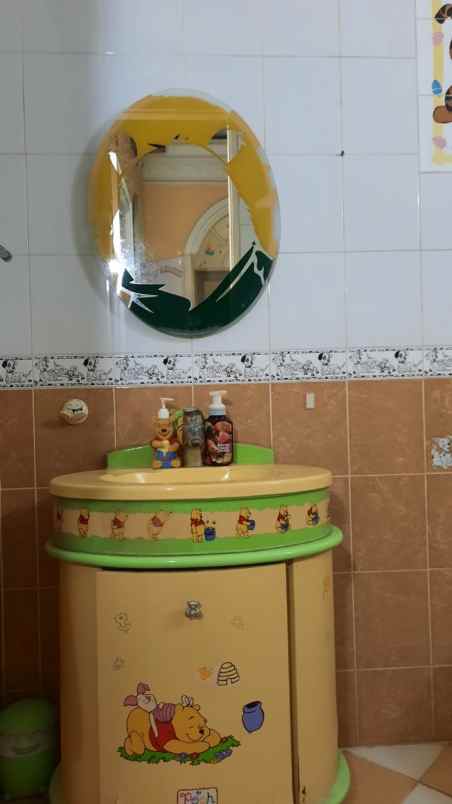 dijual rumah di taman ratu
