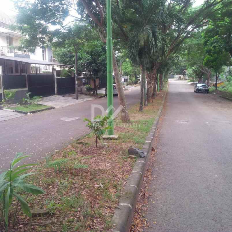 dijual rumah di villa melati mas