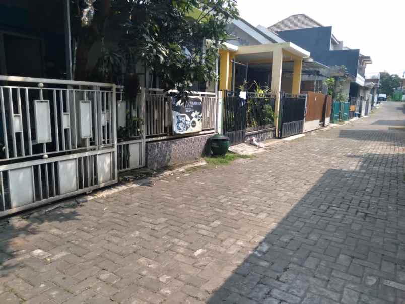 dijual rumah dijual rumah di jl ikan