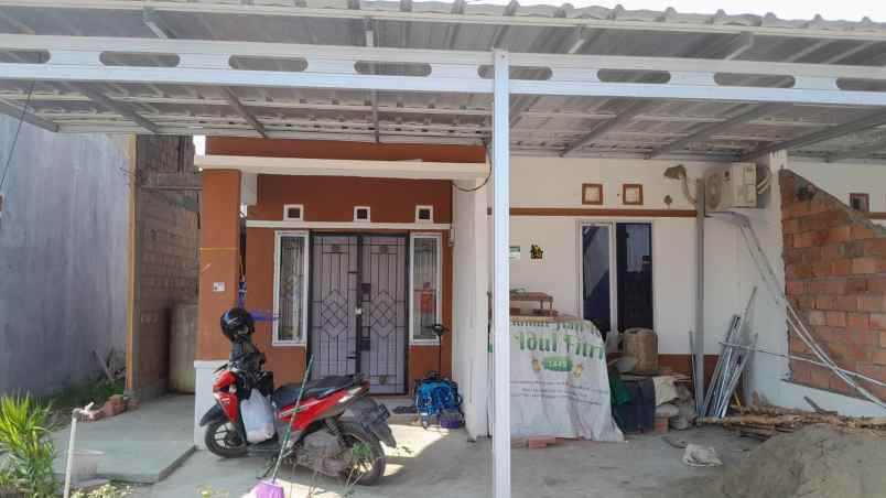 dijual rumah diover kredit rumah di