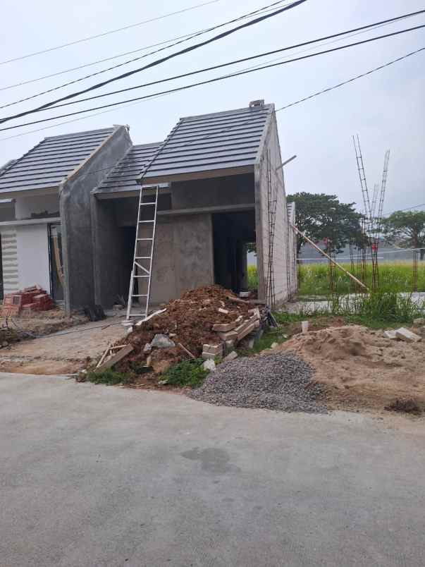 dijual rumah diover kredit rumah di