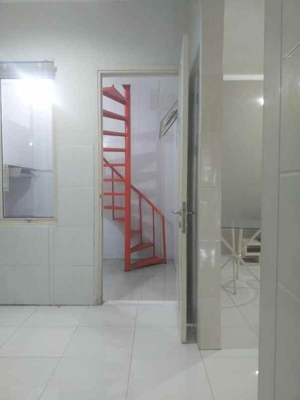 dijual rumah discovery cielo