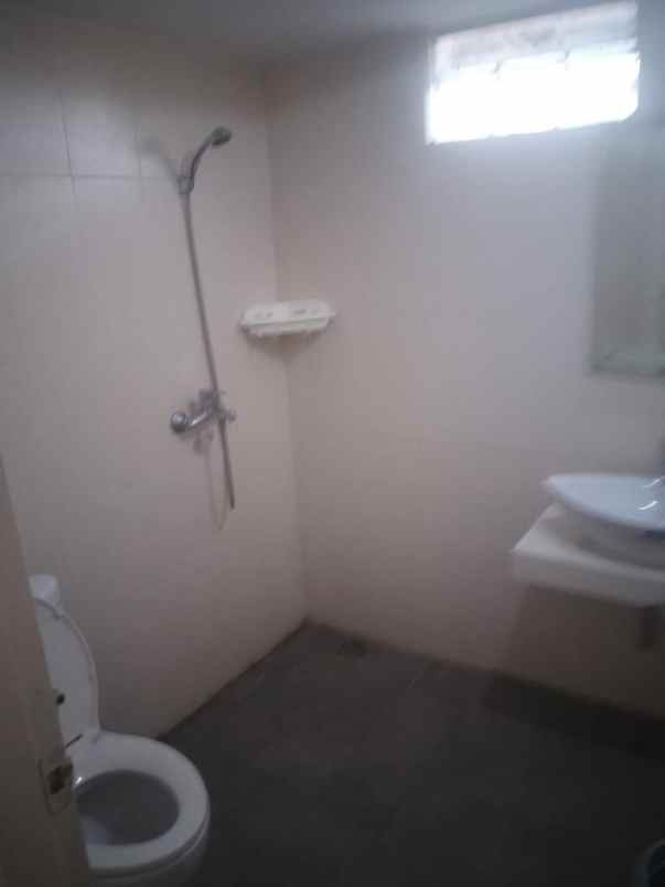 dijual rumah discovery cielo