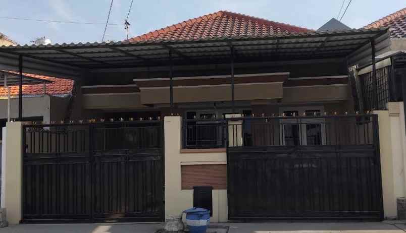 dijual rumah dukuh kupang