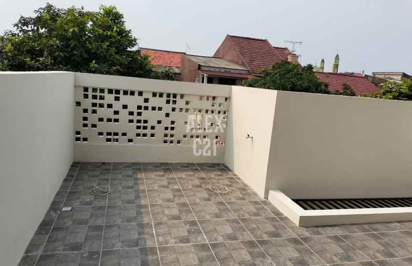 dijual rumah duren sawit jakarta timur