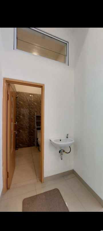 dijual rumah duren seribu bojong sari depok