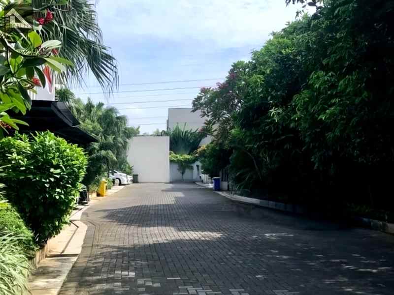 dijual rumah duren tiga pancoran