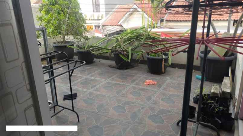 dijual rumah duta bintaro cluster sanur