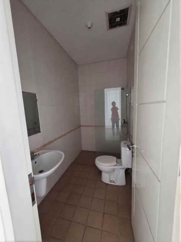 dijual rumah galaxy bumi permai araya