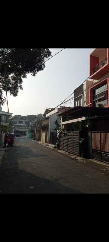 dijual rumah gandaria utara