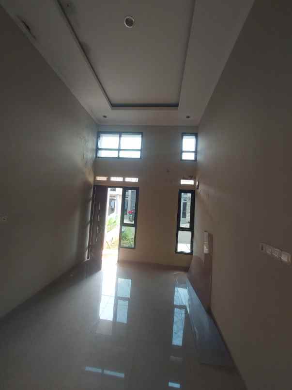 dijual rumah graha indah citayam