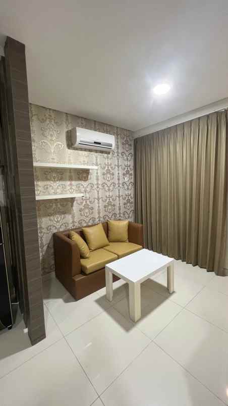 dijual rumah grand island