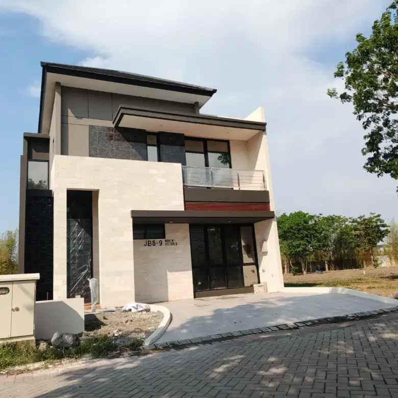 dijual rumah grand pakuwon surabaya baru grees