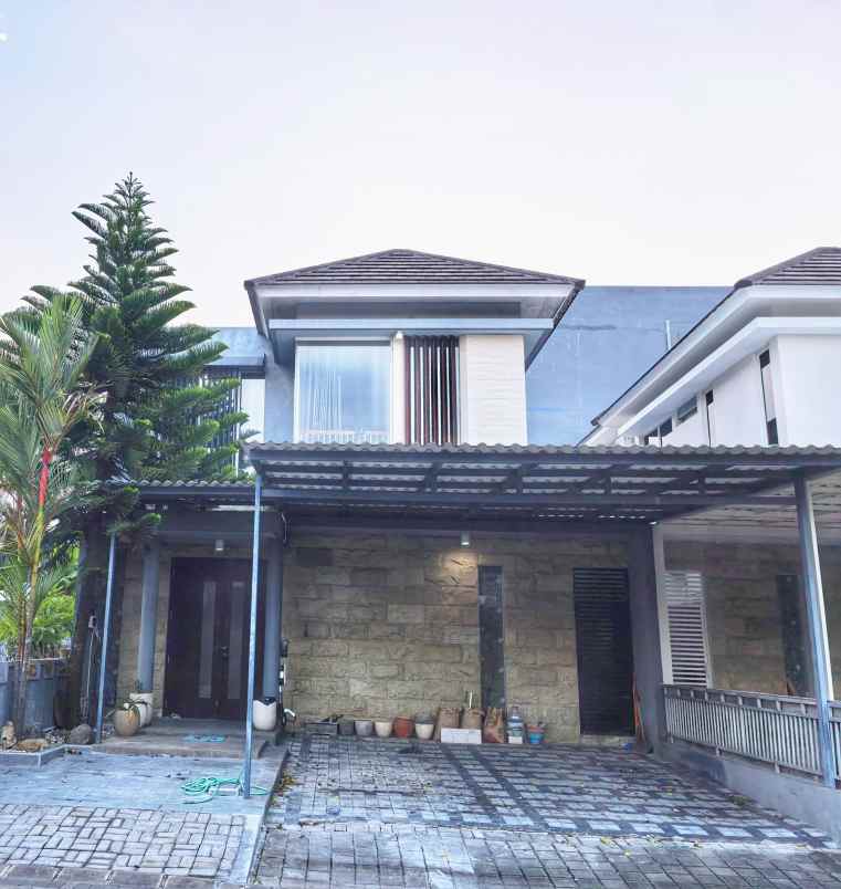 dijual rumah greenhill citraland