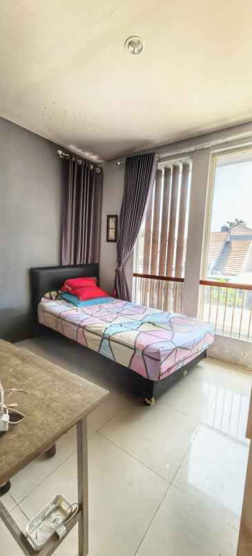 dijual rumah greenhill citraland