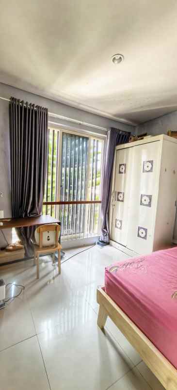 dijual rumah greenhill citraland