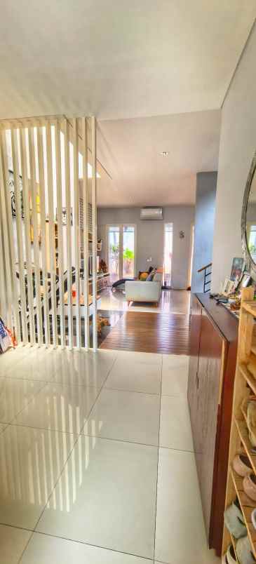 dijual rumah greenhill citraland