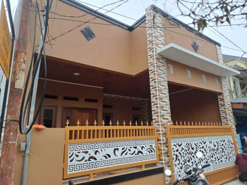 dijual rumah griya bintara loka indah