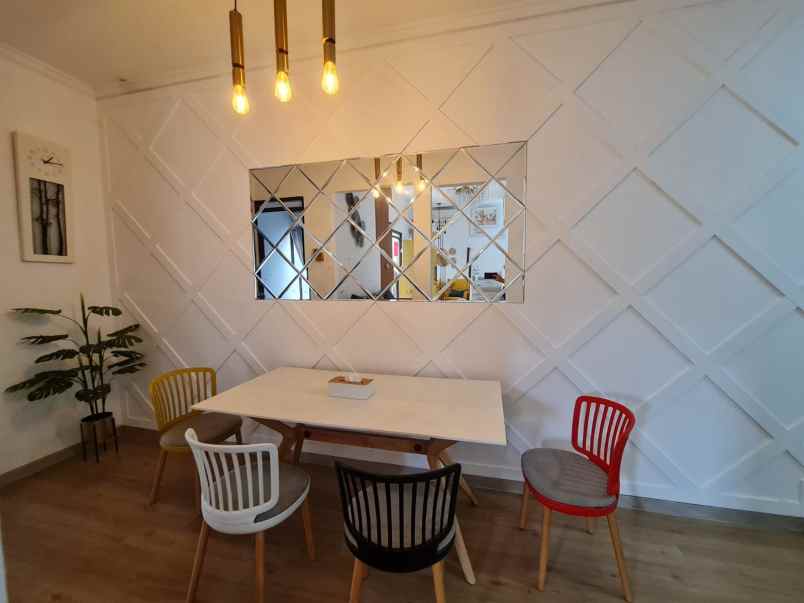 dijual rumah griya cikutra bojong