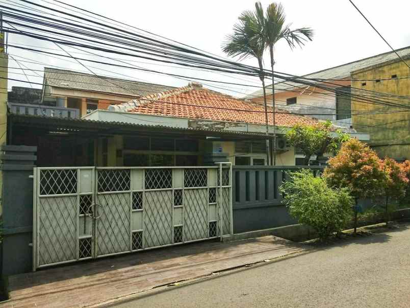 dijual rumah grogol selatan