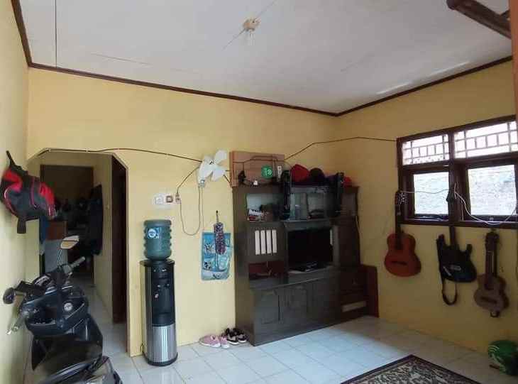 dijual rumah gs38