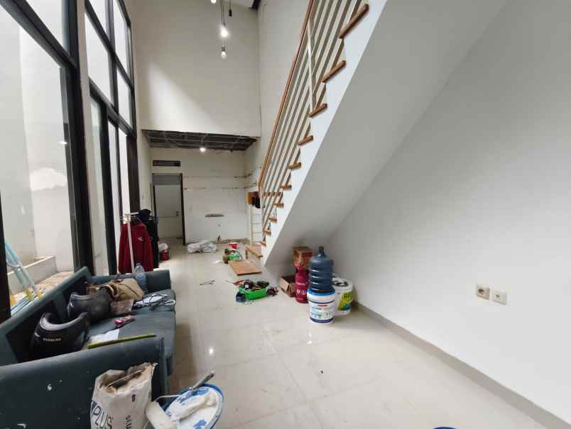 dijual rumah gunung anyar surabaya