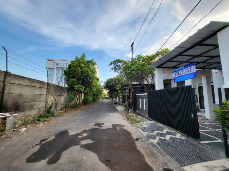 dijual rumah istana kawaluyaan bandung