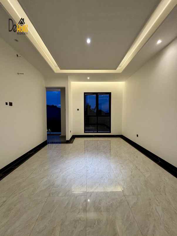 dijual rumah jagakarsa jakarta selatan