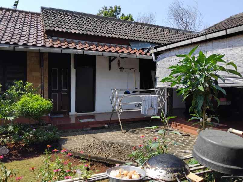 dijual rumah jakasampurna bekasi barat
