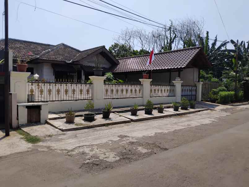 dijual rumah jakasampurna bekasi barat